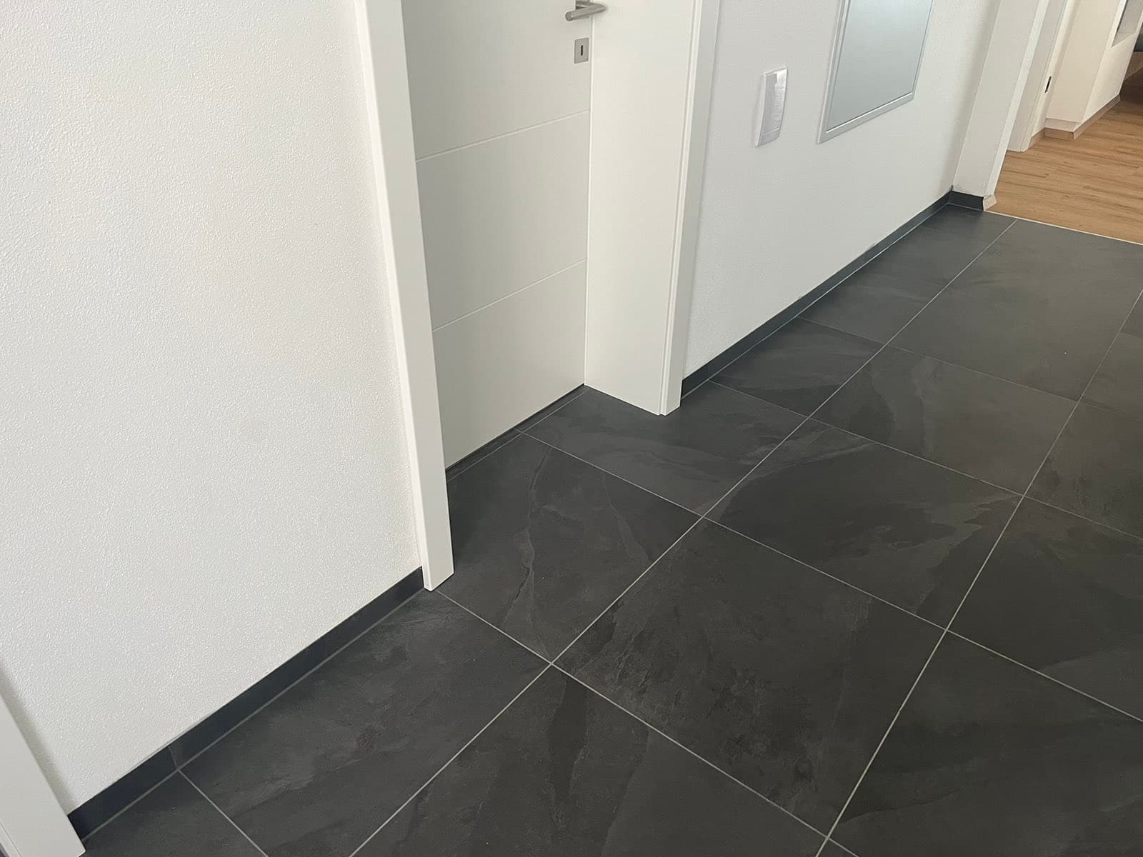 Bauprojekt von Home-Verputz: verputztes Wohnhaus mit Fassade und Vollwärmeschutz – Bild 16