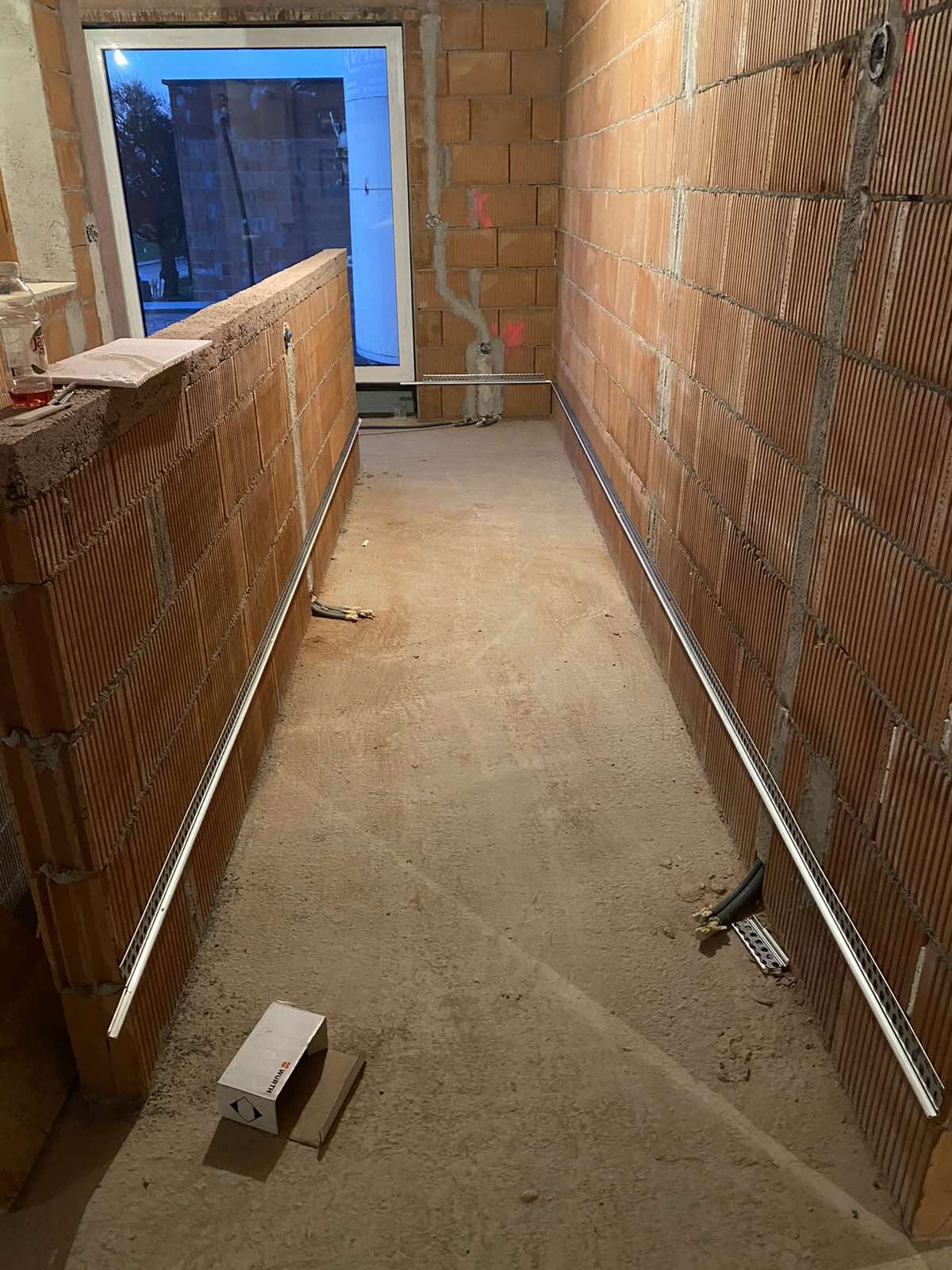 Bauprojekt von Home-Verputz: verputztes Wohnhaus mit Fassade und Vollwärmeschutz – Bild 23